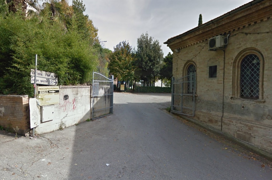Fermo-ingresso-Tirassegno